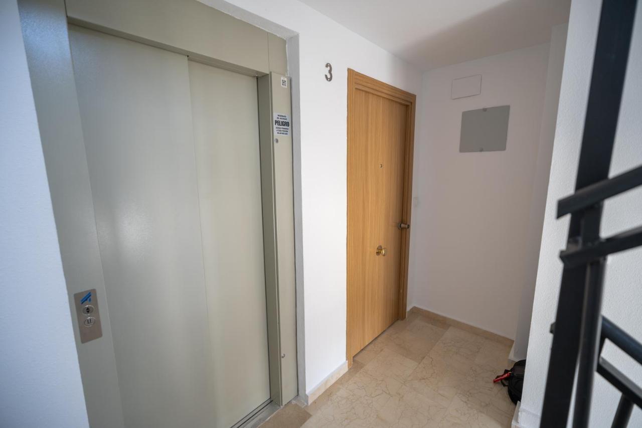 Marq Castillo Habitaciones Alicante Extérieur photo